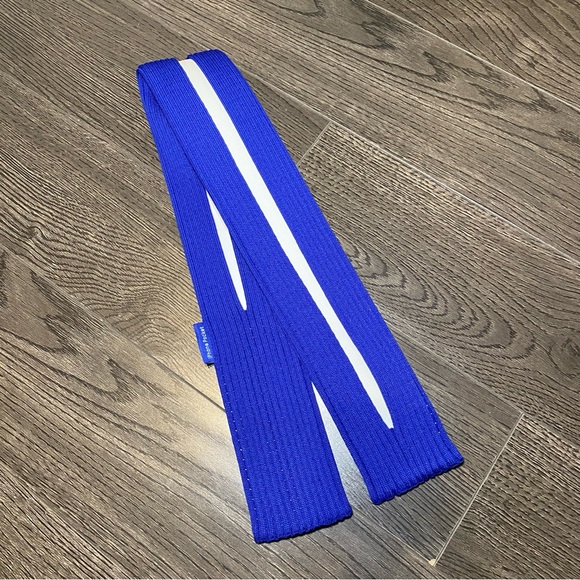 iPhone Pocket x ISSEY MIYAKE - Picture 10 of 12